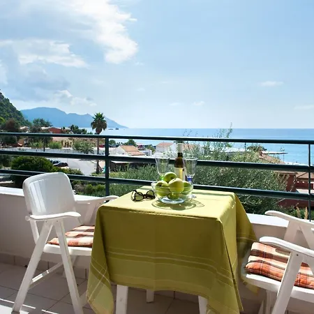 Glyfada House On The Beach Apartment